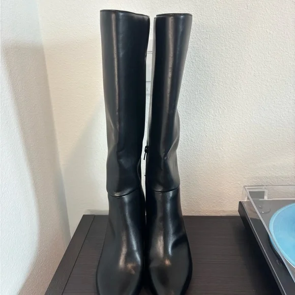 Wide Calf Black Knee-High Leather Boots - Picture 3 of 4